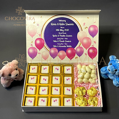 baby announcement hampers india