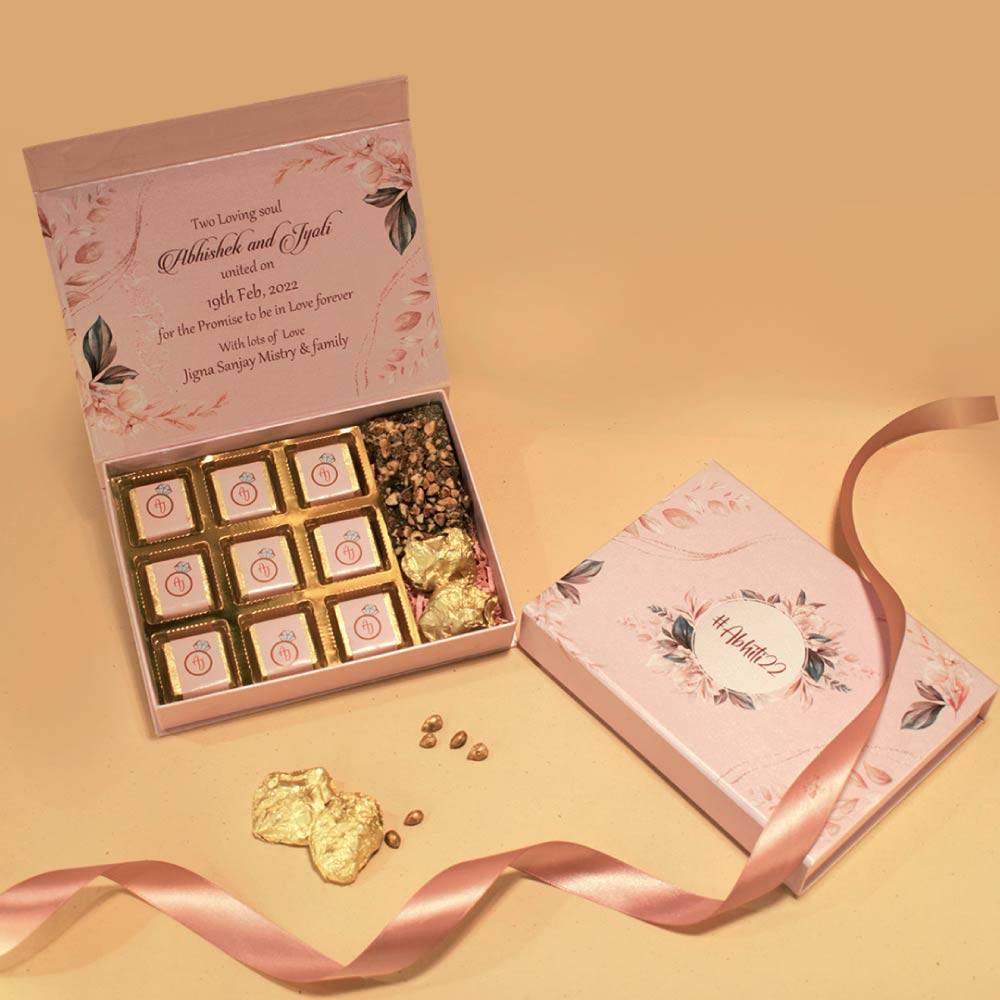 wedding-invitation-chocolate-box