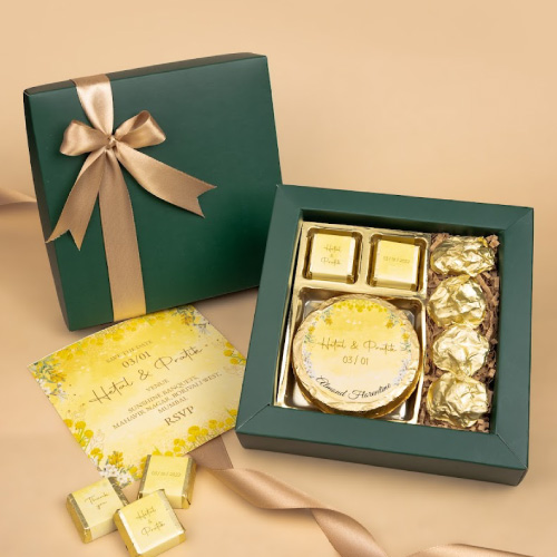 wedding-invitation-hampers-in-bulk chocolate-gifts